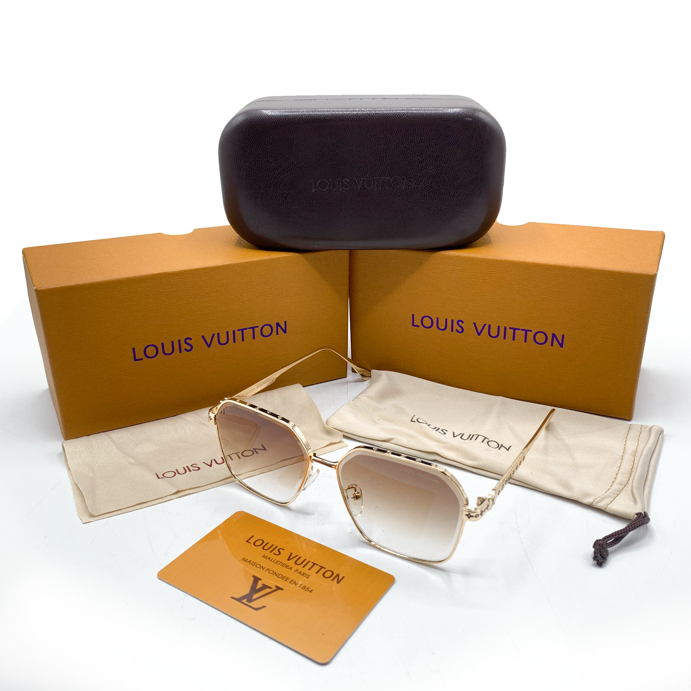 Louis Vuitton Z1563E
